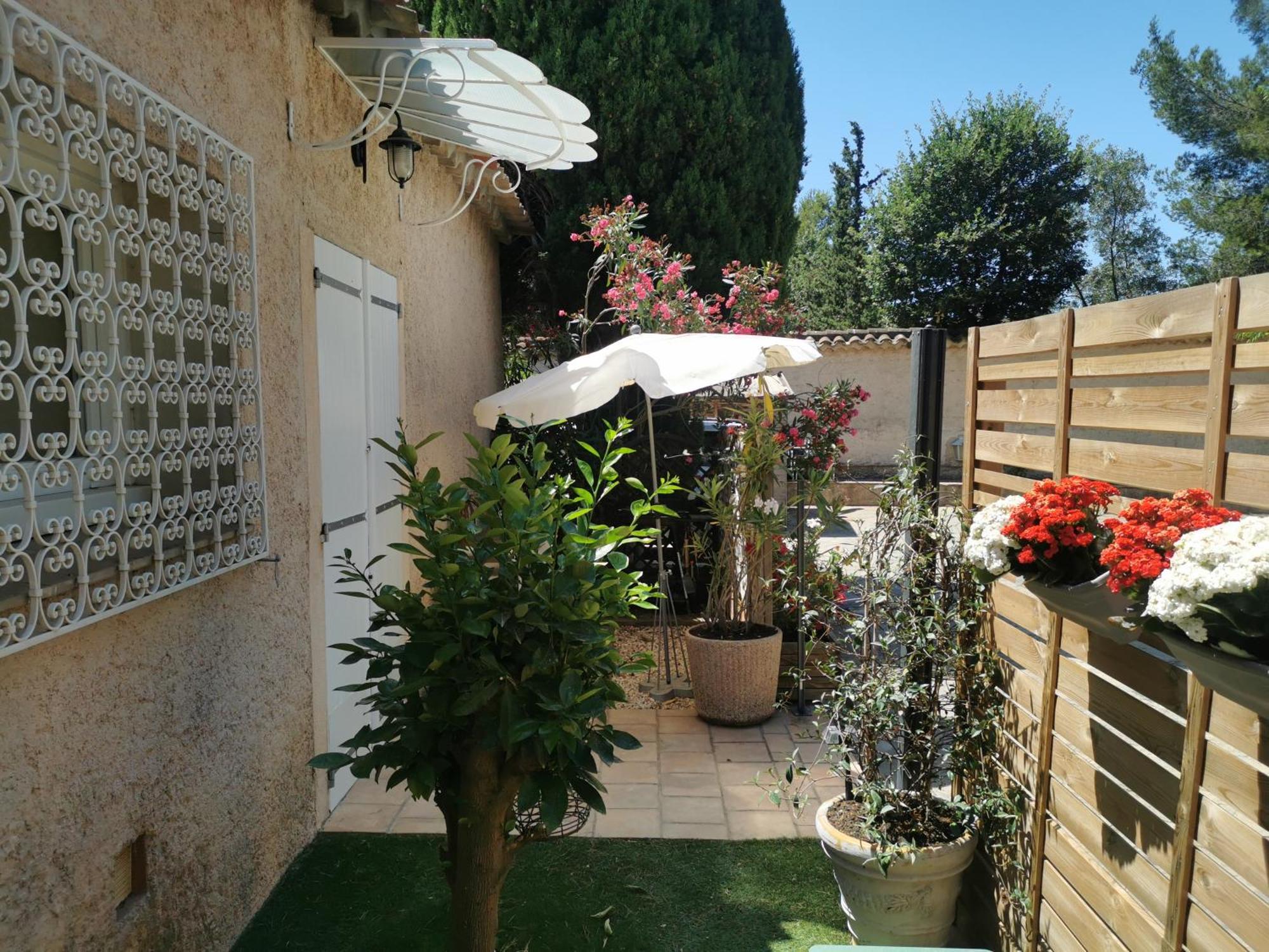 Lili Apartment La Seyne-sur-Mer Exterior photo