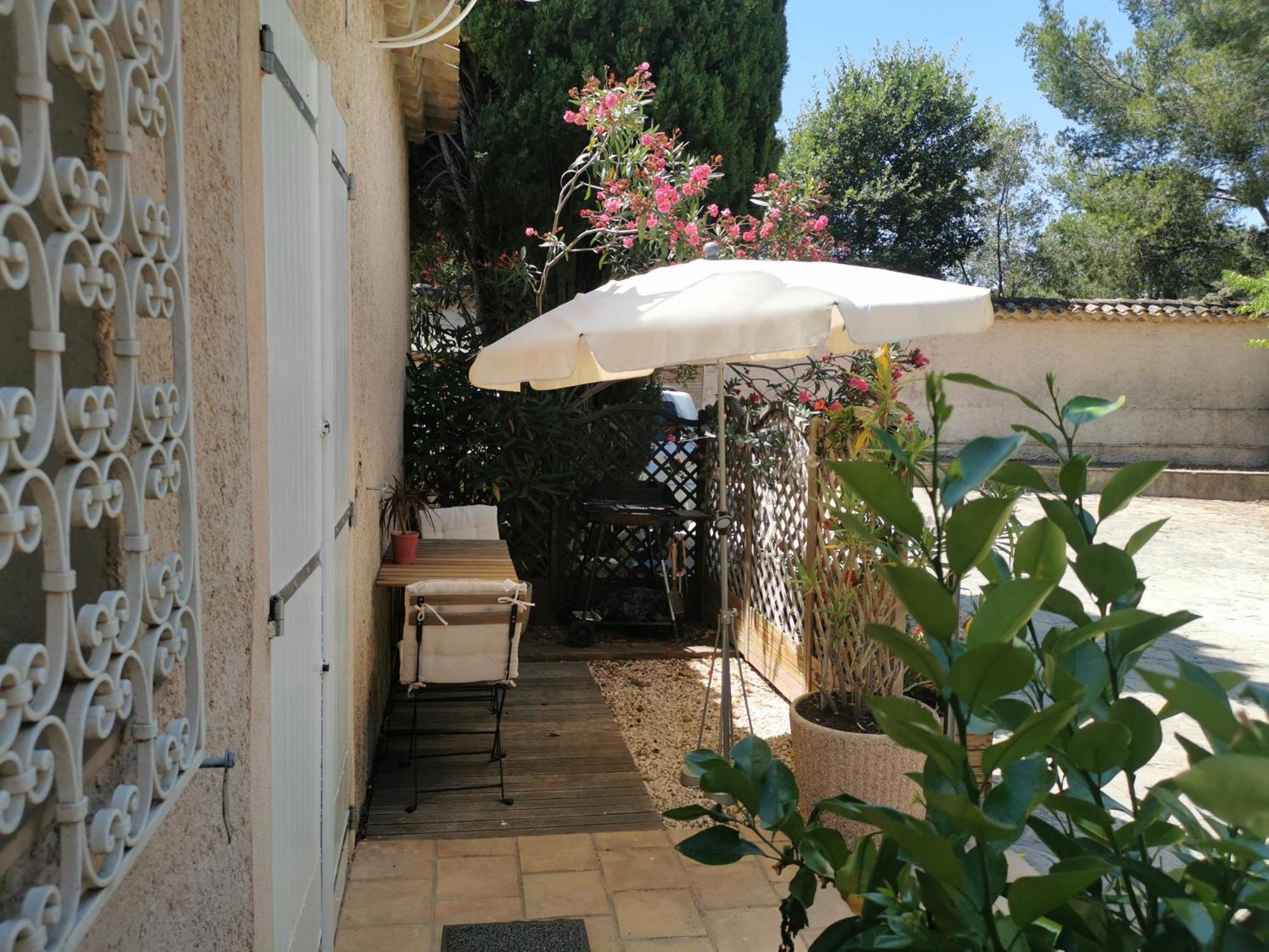 Lili Apartment La Seyne-sur-Mer Exterior photo